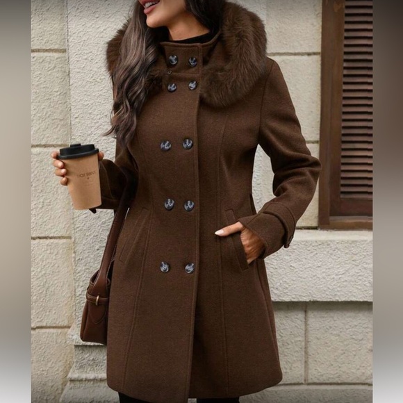 Women's Brown Double-Breasted Coat with Faux Fur Collar - Picture 6 of 7